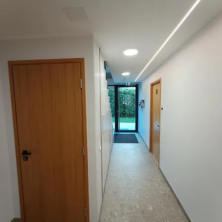 Rannatuul Apartment *
